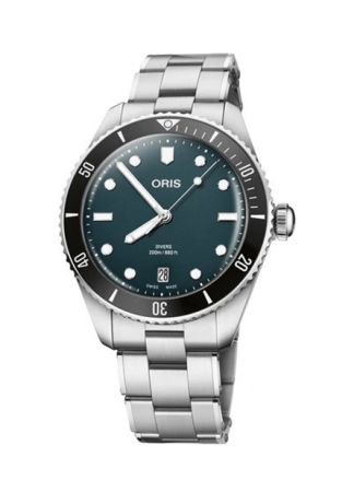 Oris Divers Date Blue | 39mm
01 733 7795 4055-Set