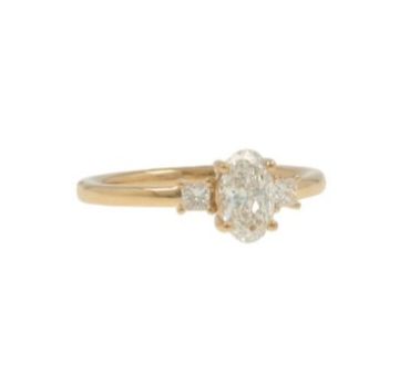 W | Diamond Ring Yellow Gold |Oval and Prinses cut 0.82ct