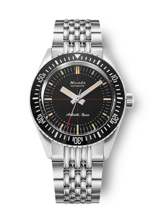 Nivada Grenchen Antarctic Diver | 38mm
32038A04