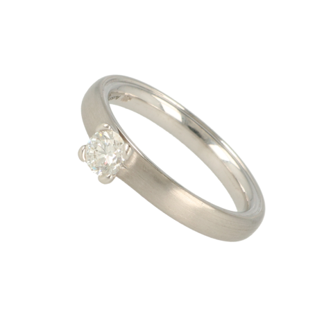 Christian Bauer | ring witgoud solitair | diamant 0,33ct