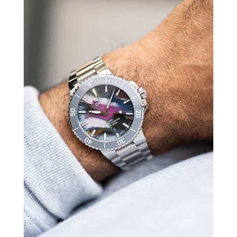 Oris Aquis Date Upcycle Steel