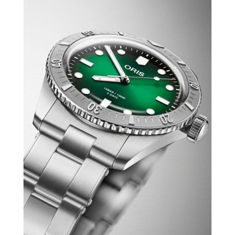Oris Divers Sixty-five Green