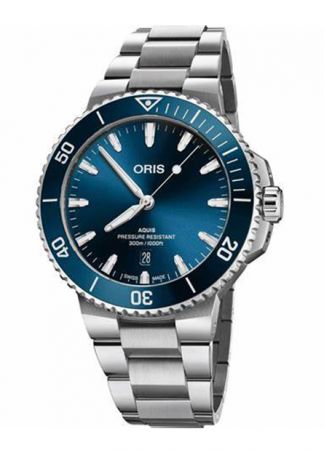 Oris Aquis Date Blue Steel | 43.5mm
01 733 7789 4135-07 8 23 04PEB