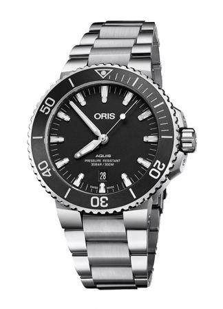 Oris Aquis Date Black Steel | 43.5mm
01 733 7789 4154-07 8 23 04PEB