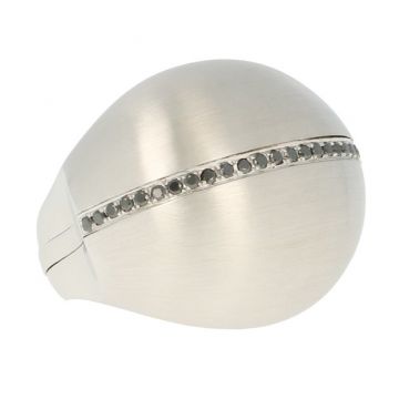 Unique Piece | White Gold Ring | Black Diamonds
