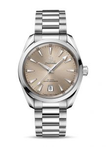 Omega Seamaster Aqua terra Shades Co-axial  Linen | 38mm
220.10.38.20.09.001