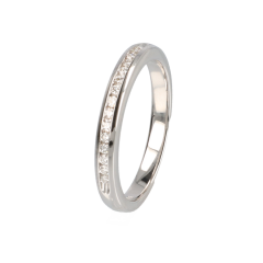 14krt witgouden ring met 15 diamanten in railzetting
